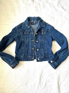 Vintage Classic Women's Cropped  Dark Blue Denim Jacket
